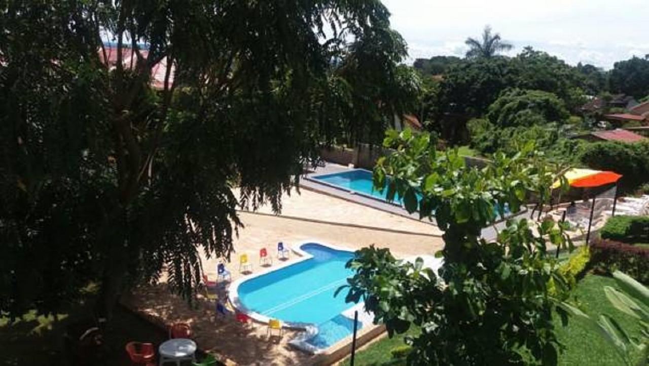 Santa Maria Hotel Энтеббе Экстерьер фото